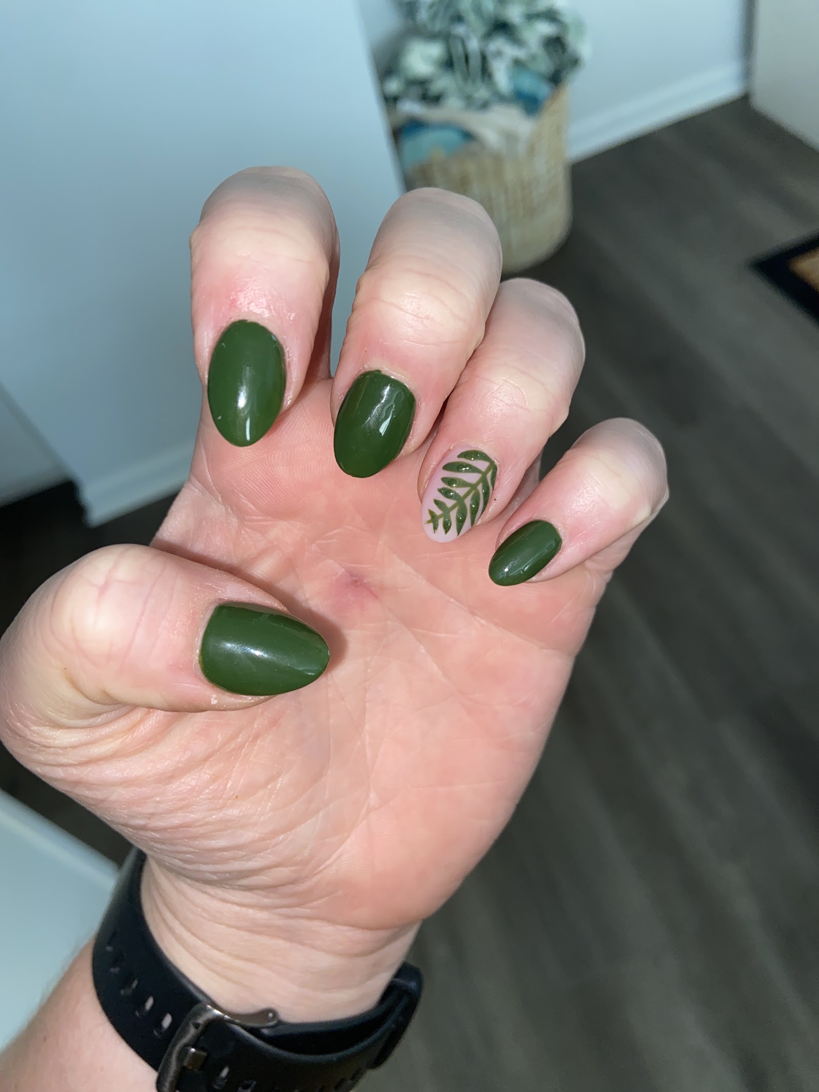Lavish Nails Spa nail photo 5
