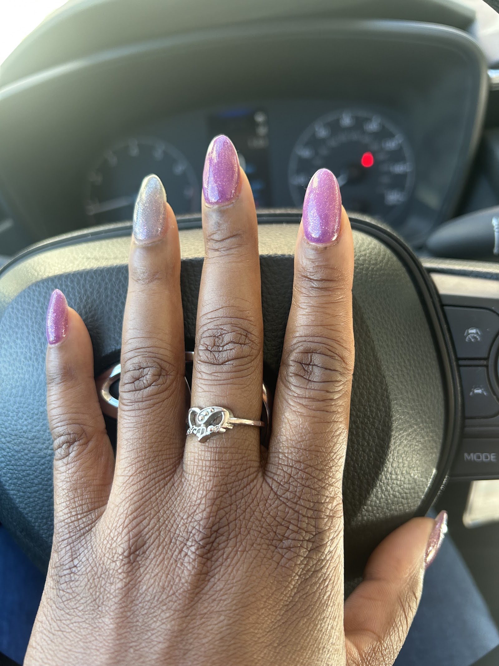 Lavish Nails Spa nail photo 6